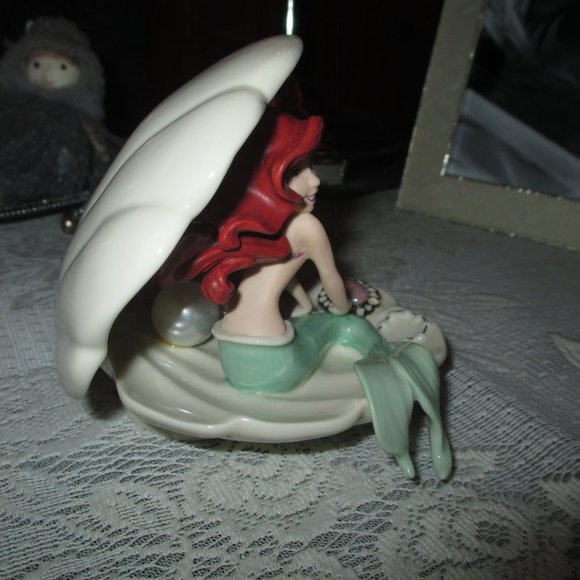 Disney's Ariel's Gleaming Treasure - Picture 6 of 8